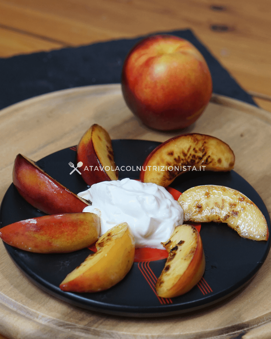 Pesche Grigliate con lo Yogurt – Ricetta Semplicissima