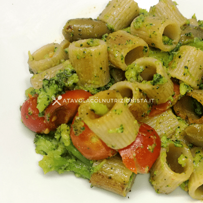 pasta broccoli e pomodorini