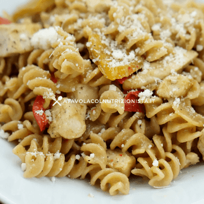 pasta integrale pollo e peperoni