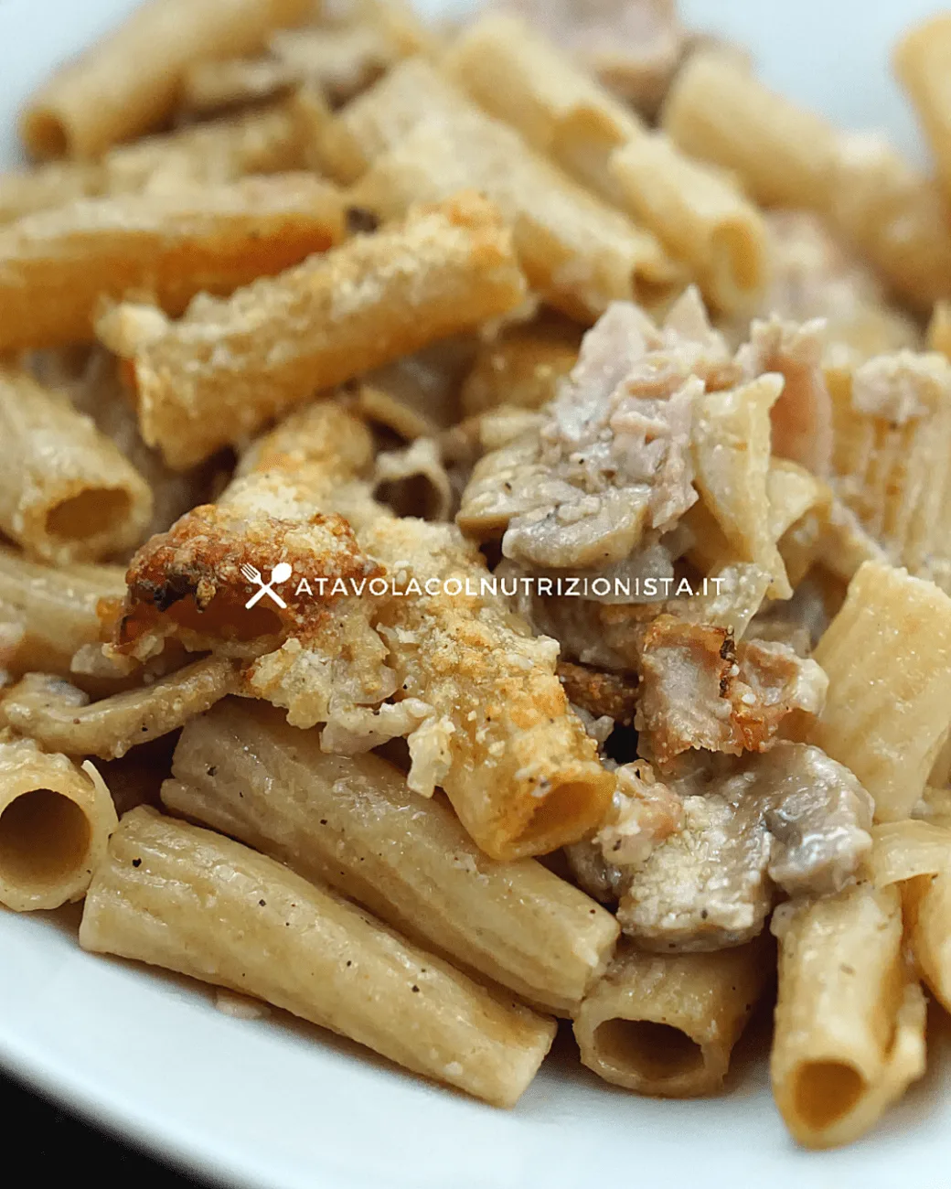 Pasta Integrale al Forno con Funghi e Prosciutto Cotto alla Crema di Yogurt Greco