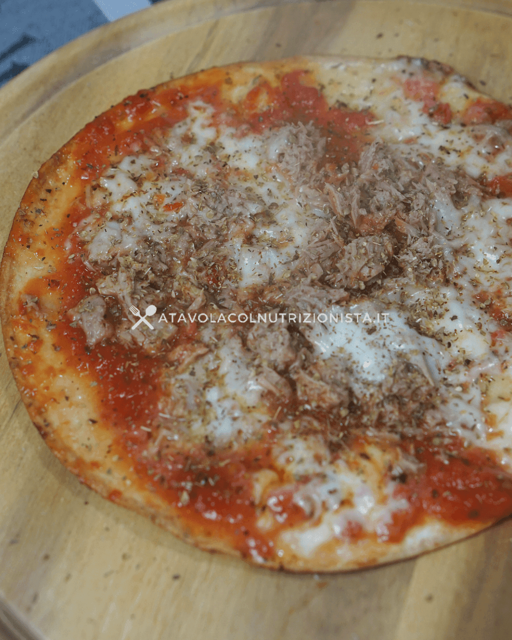 Pizzetta di Tortilla con Tonno e Mozzarella