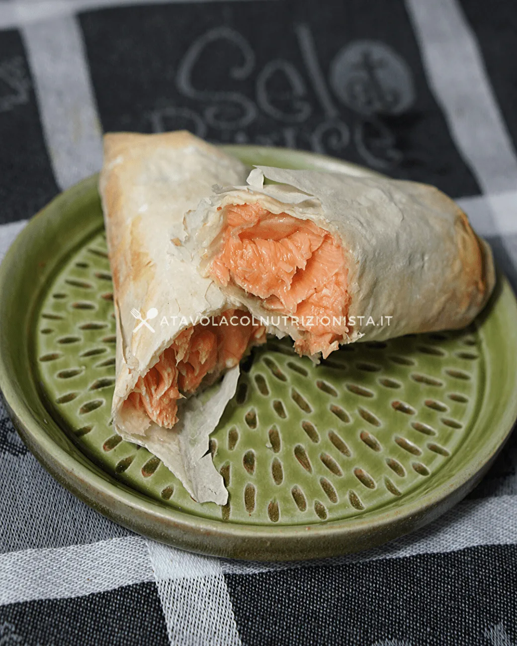 Filetto di Salmone in Crosta di Pasta Fillo