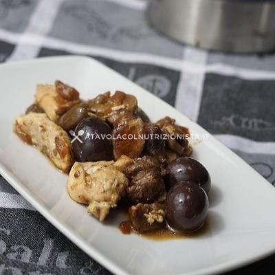 Pollo funghi e olive ricetta semplice