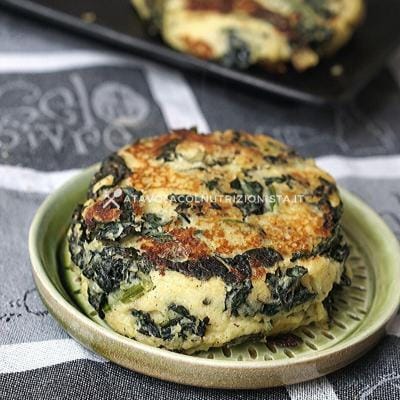 burger vegetale patate e cavolo nero