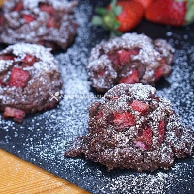Biscotti Fragole e Cacao Senza Burro e Senza Zuccheri Aggiunti