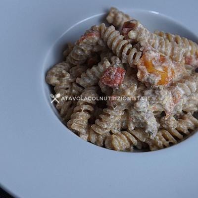 Pasta Integrale con Ricotta, Macinato e Pomodorini