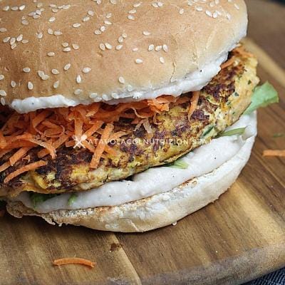 Hamburger di Carote con Crema di Fagioli Cannellini