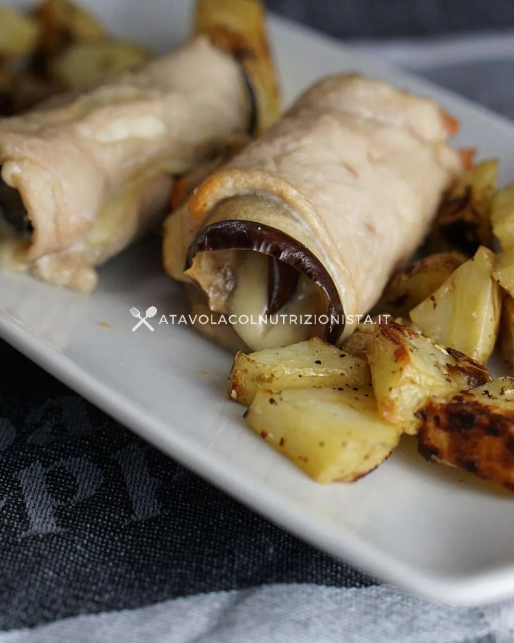 Involtini di Petto di Pollo con Melanzane ed Emmental