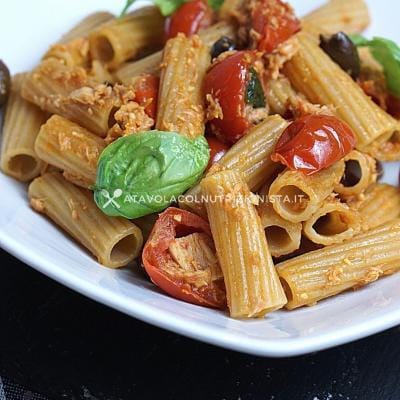 ricetta piatto unico Pasta Integrale con Tonno, Pomodorini e Olive