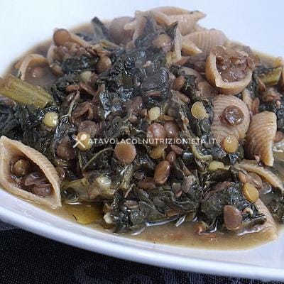 ricetta Pasta Integrale con Lenticchie e Cavolo Nero