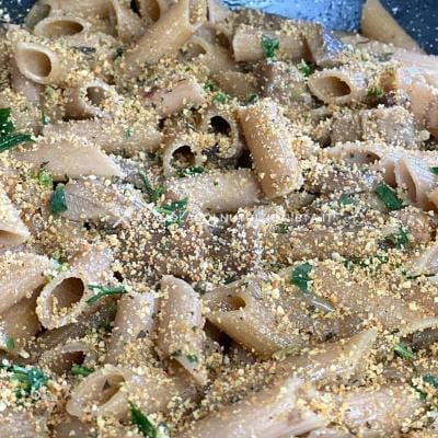 ricetta Pasta Integrale con Funghi Porcini e Pangrattato