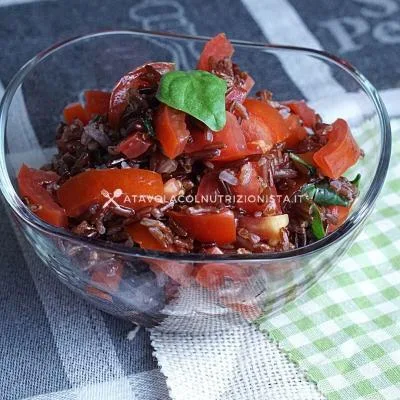 Insalata di Riso Rosso coi Pomodori
