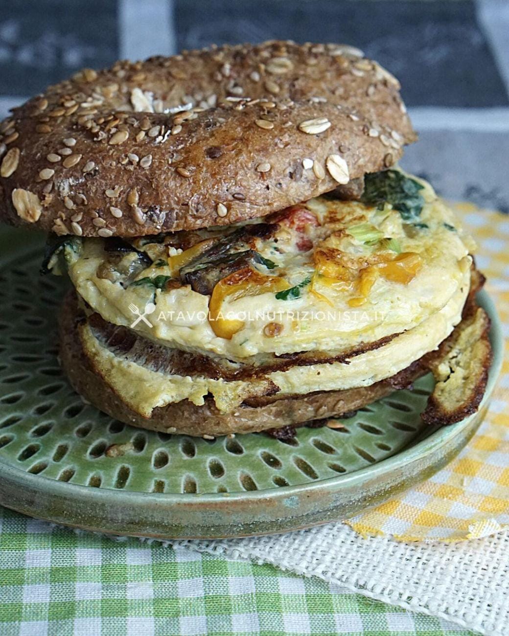 Bagel Integrale con Frittatine di Verdure