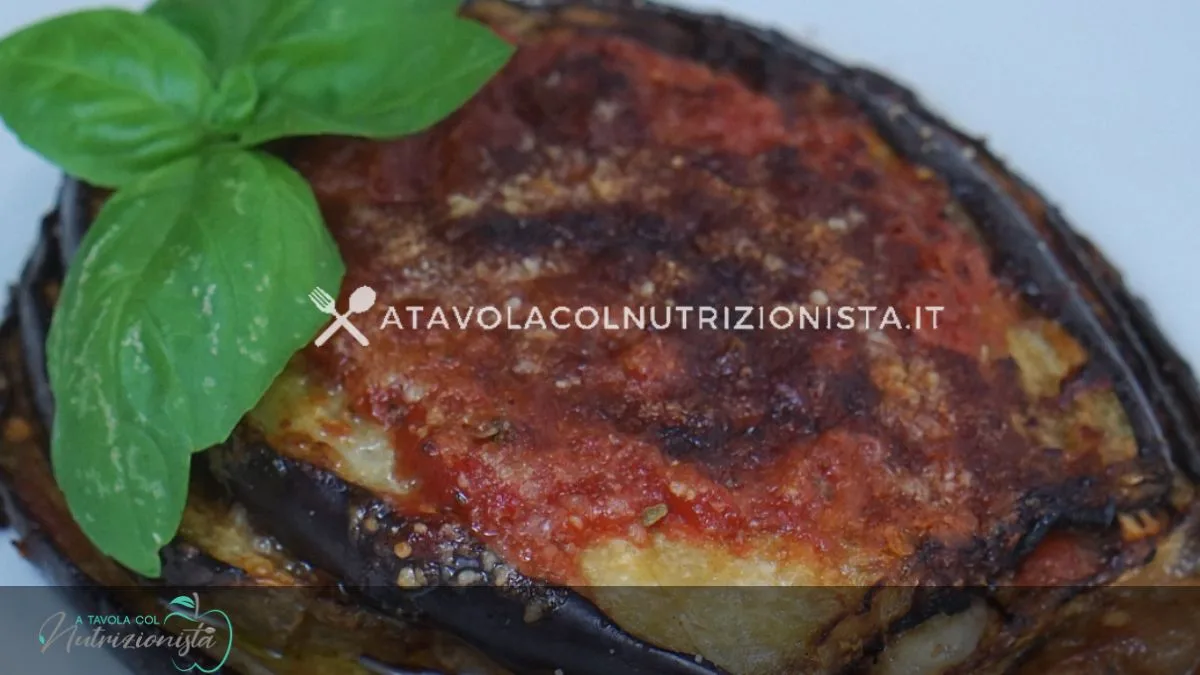 Ricetta Parmigiana di Melanzane Non Fritte: Una Versione Leggera e Gustosa