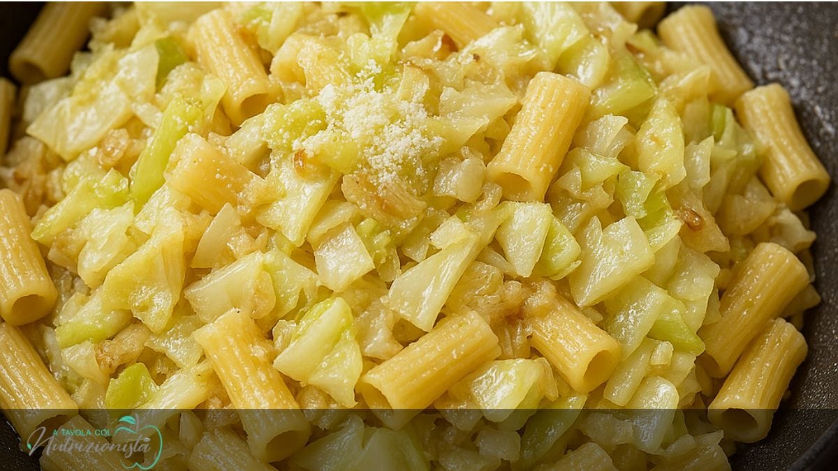 Ricetta Vegetariana: Pasta con Cavolo Cappuccio Cremoso
